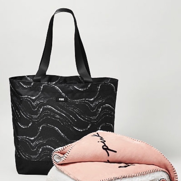 PINK Victoria's Secret Accessories - 🌟NWT🌟Victoria Secret Sherpa Blanket and Tote Bag